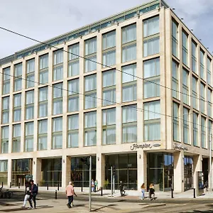 Отель Hampton By Hilton Centre